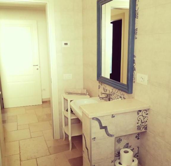 Junior Suite, Lunali
