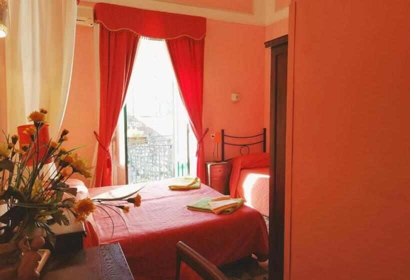 Номер Стандарт Трехместный, Villa Mabel