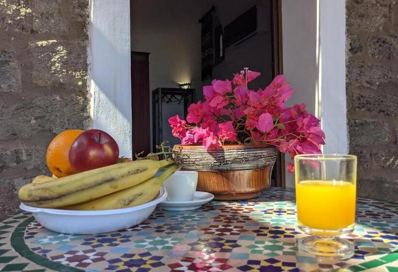 디럭스 트리플 룸, Horizon Pantelleria