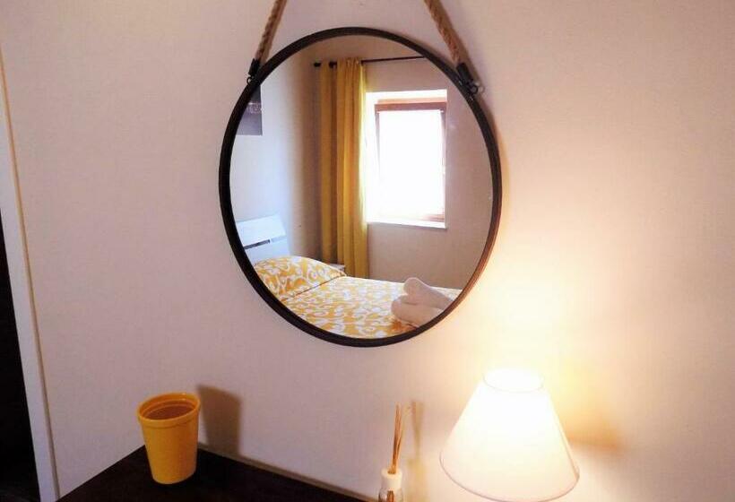 اتاق استاندارد, B&b Antico Granaio