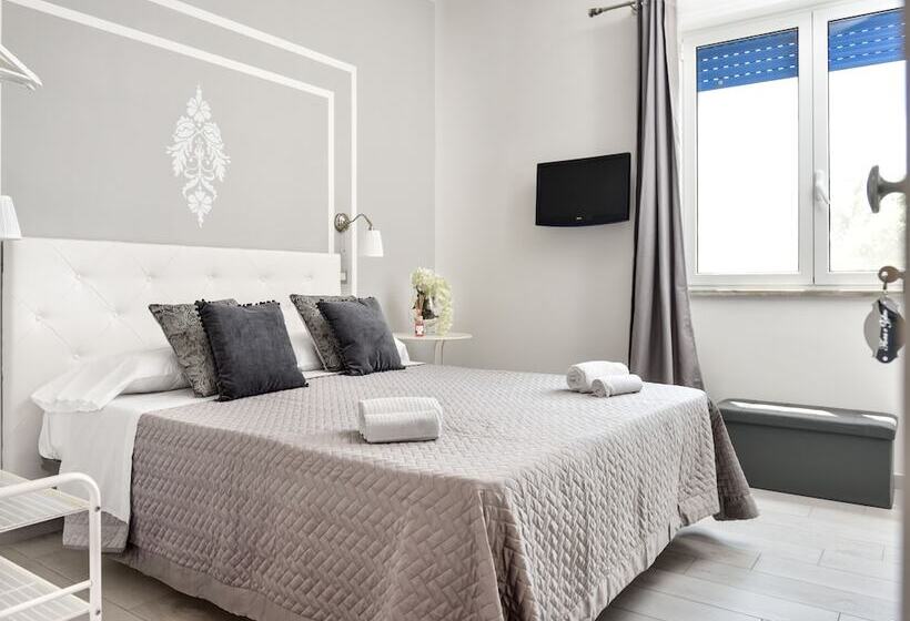 Номер Superior, Insula House