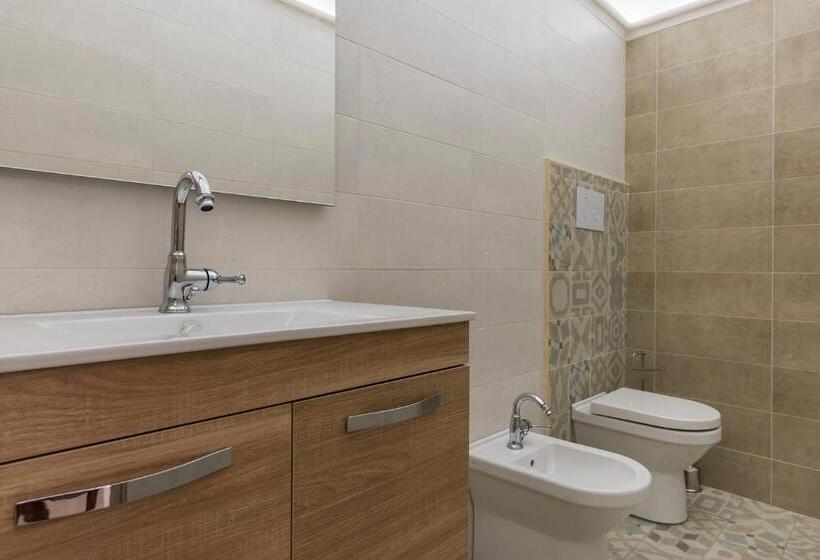 اتاق استاندارد چهار تخته, Villa Alemi