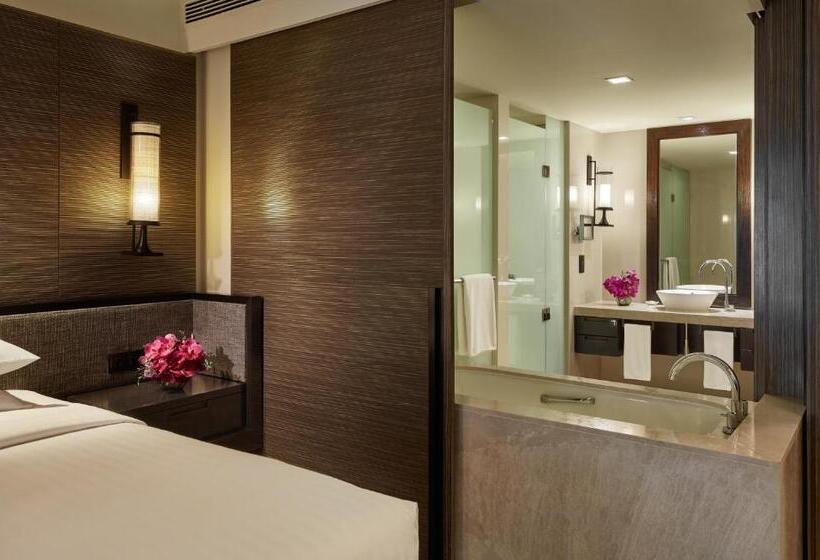 Номер Клуб Кровать Кинг, Hyatt Regency Hua Hin