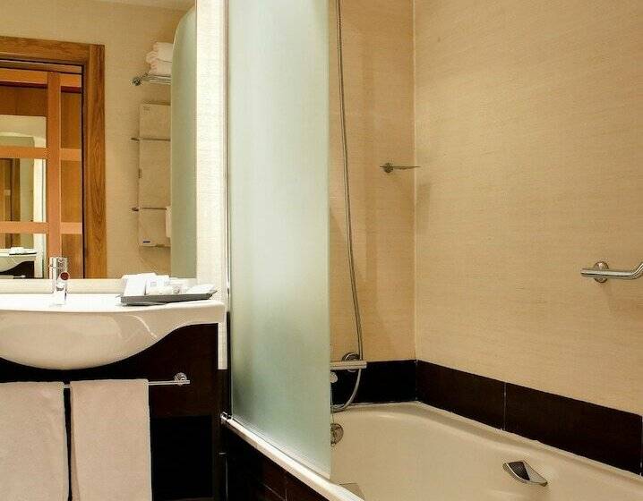 Номер Стандарт, Oca Palacio De La Llorea Hotel & Spa