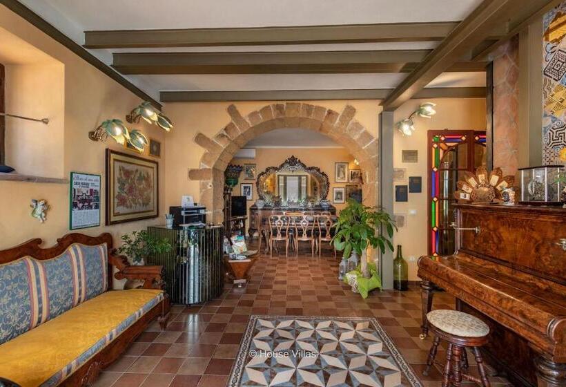 Полулюкс Вид на Море, Villa Nicolaci   Liberty Suites