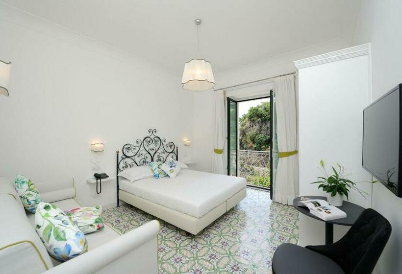 اتاق استاندارد با وان آب گرم, Villa Guarracino Amalfi