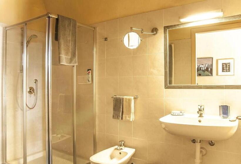 Трехместный Номер Стандарт Вид на Сад, B&b Corte Delle Muse