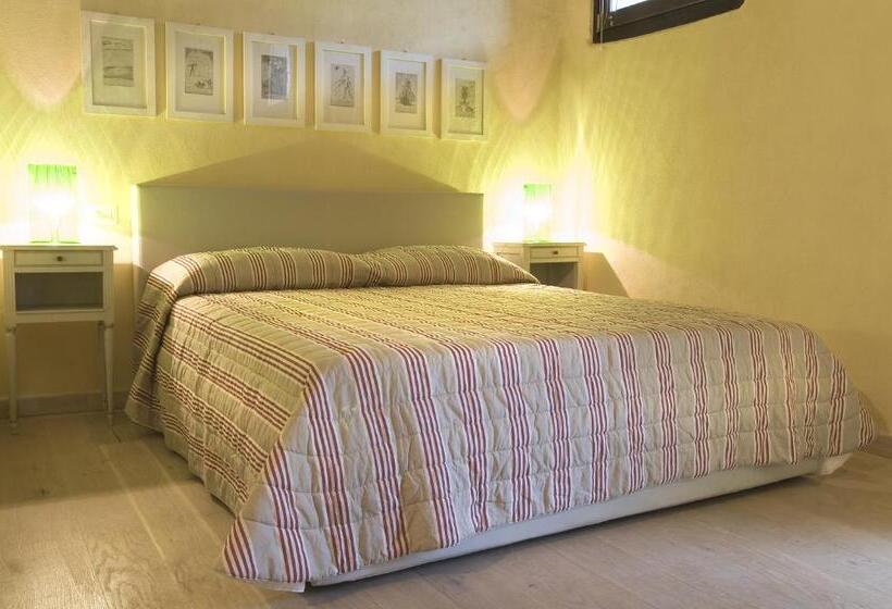 Трехместный Номер Стандарт Вид на Сад, B&b Corte Delle Muse