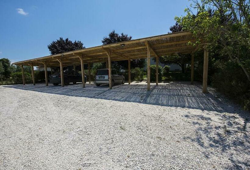 Номер Стандарт, Agriturismo Il Fontanile