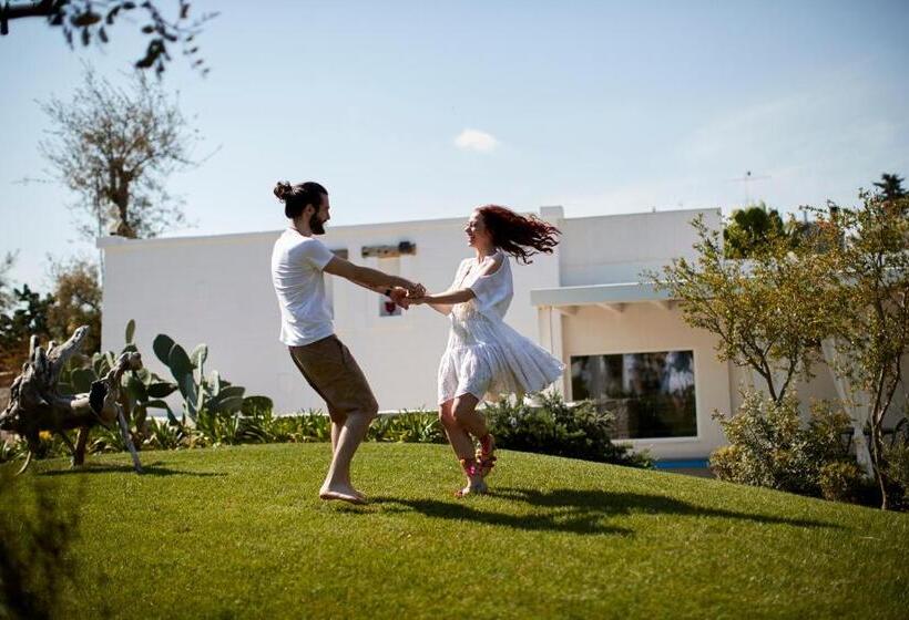 주니어 스위트 풀장 전망, Echi Di Puglia