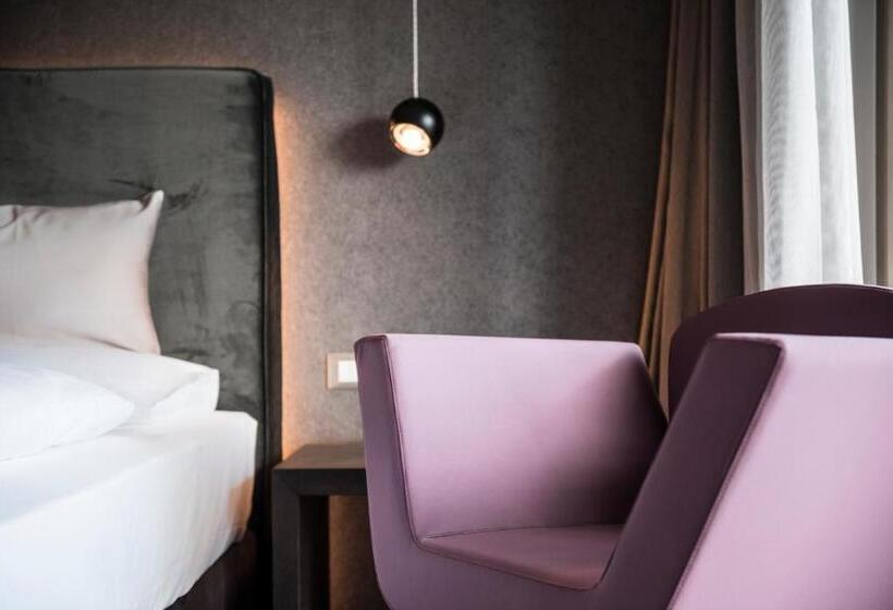 Номер Стандарт с Балконом, Appartements Schmied Hans