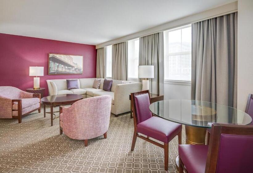 סוויטה, Astor Crowne Plaza  Corner Of Bourbon Street