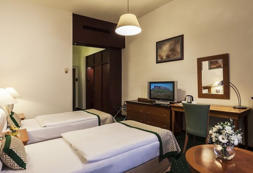 Номер Superior, Danubius Hotel Hungaria City Center