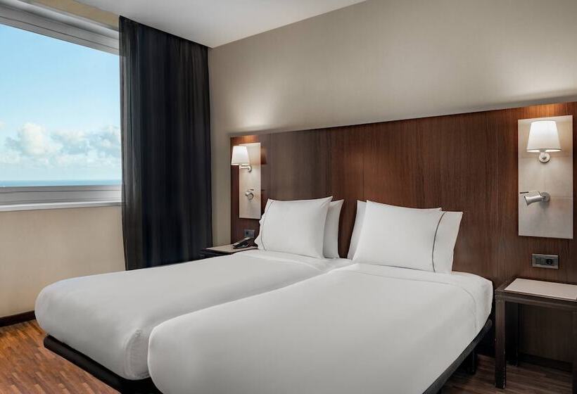Номер Стандарт, Leonardo Royal Hotel Barcelona Forum