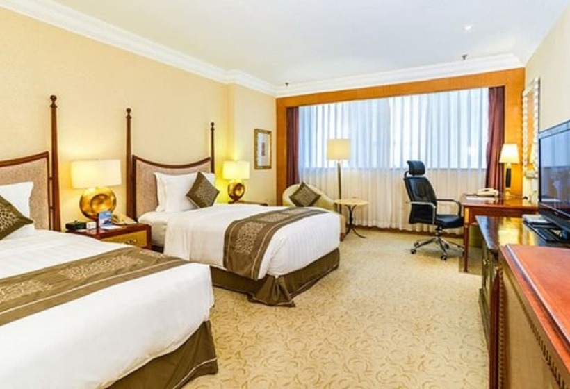 클럽 룸, Crowne Plaza Qingdao, An Ihg