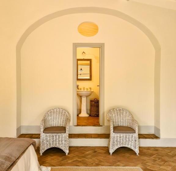 اتاق استاندارد با تخت بزرگ, Tenuta Santa Caterina