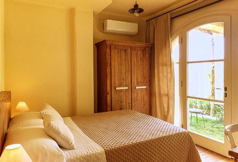 اتاق استاندارد با تخت بزرگ, Tenuta Santa Caterina