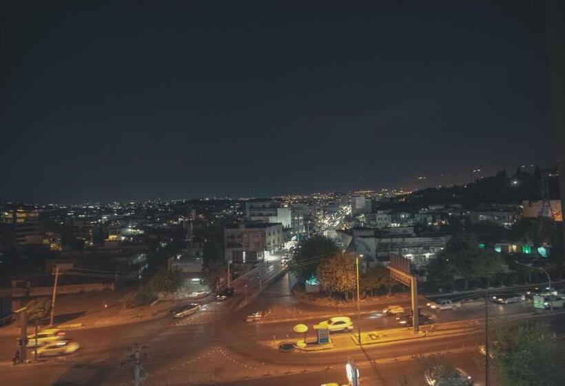 آپارتمان سوپریور 1 خوابه, Rzgari Taza Salim Street