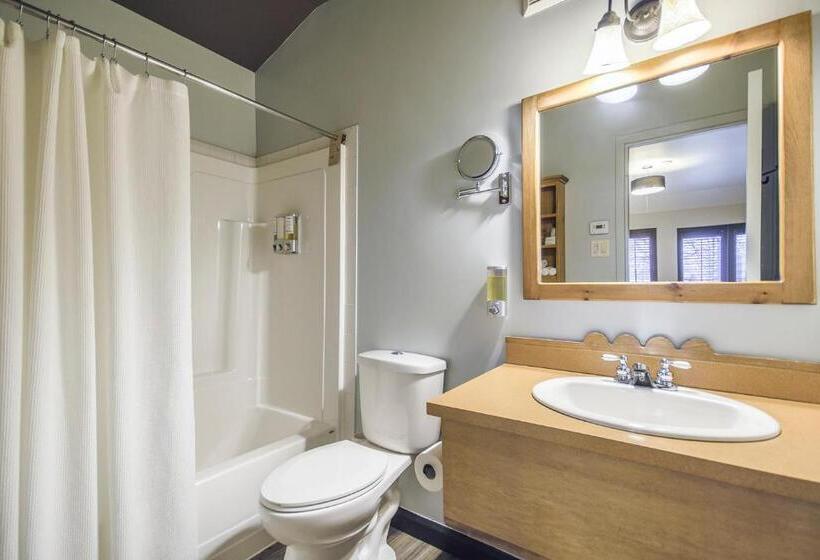Люкс Кровать Кинг, Auberge Du Lac Taureau