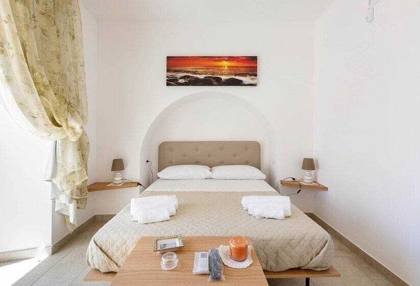 اتاق استاندارد, B&b I Tarocchi