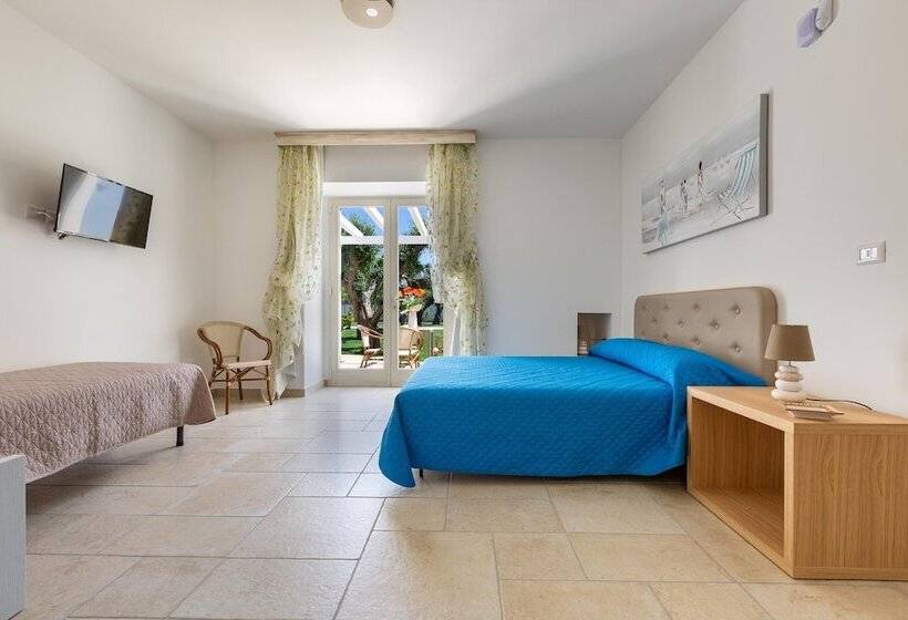 اتاق استاندارد چهار تخته, B&b I Tarocchi