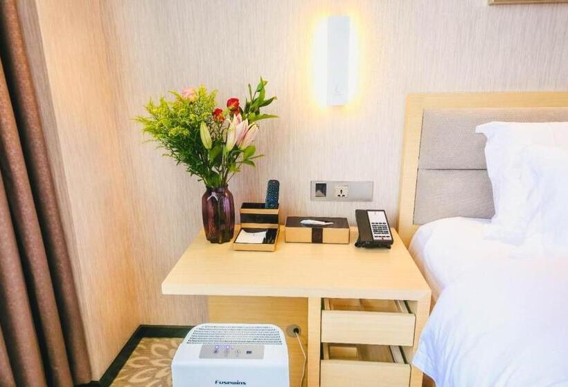 Люкс Повышенной Комфортности, Lavande Hotel Heyuan Zijin