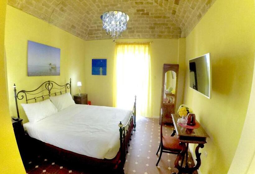 اتاق استاندارد با بالکن, Palazzo Florio Boutique Residence