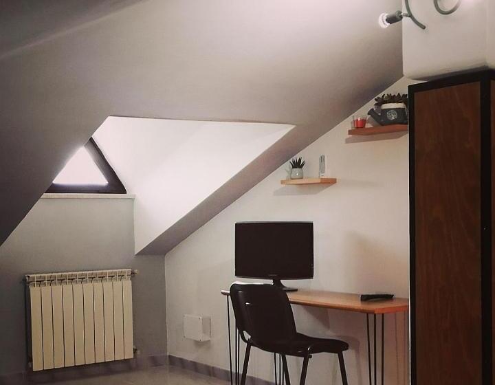 带共用浴室的标准房间, Kalispéra B&b