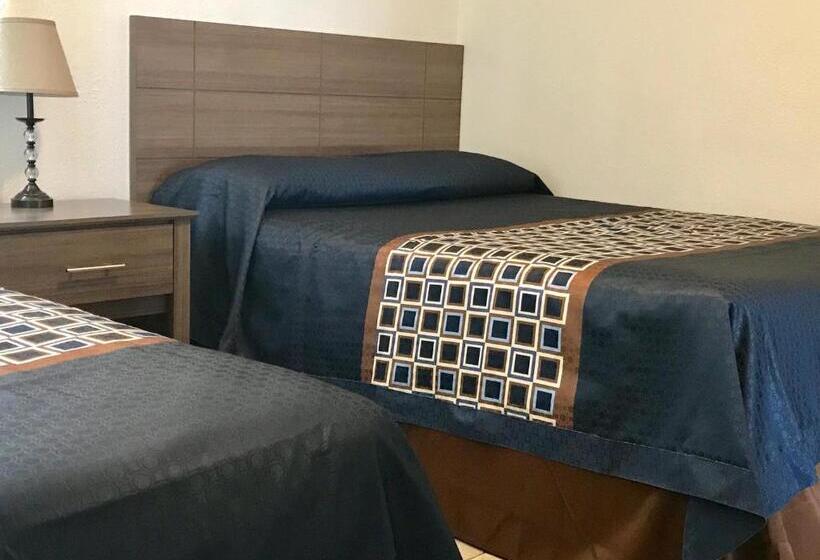 Номер Deluxe с Балконом, North Wind Motel