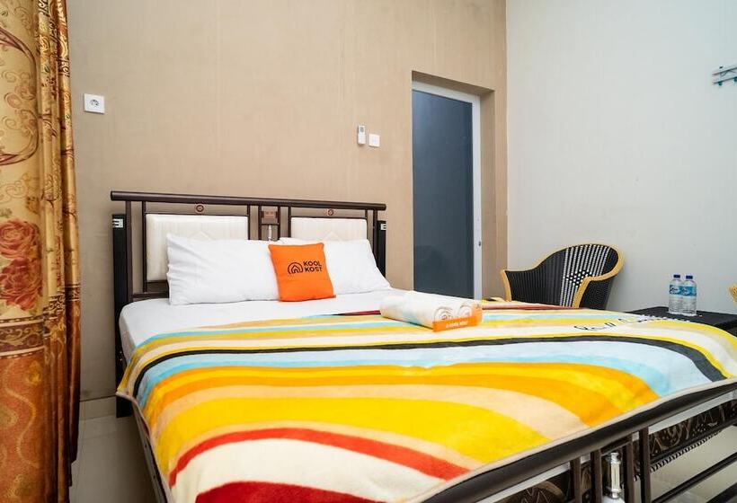 Номер Deluxe, Koolkost Syariah Near Transmart Tegal