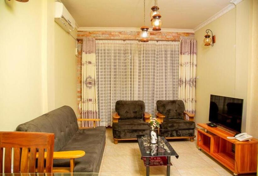 آپارتمان 1 خوابه با بالکن, Hidden Treasure Serviced Hotel Apartments Hitsha Hotels Entebbe