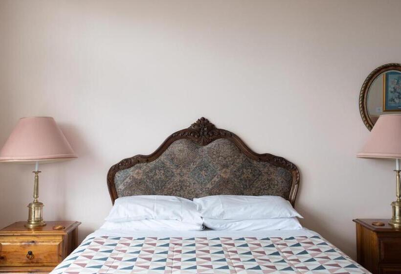 Номер Стандарт Трехместный, Battery Point Manor