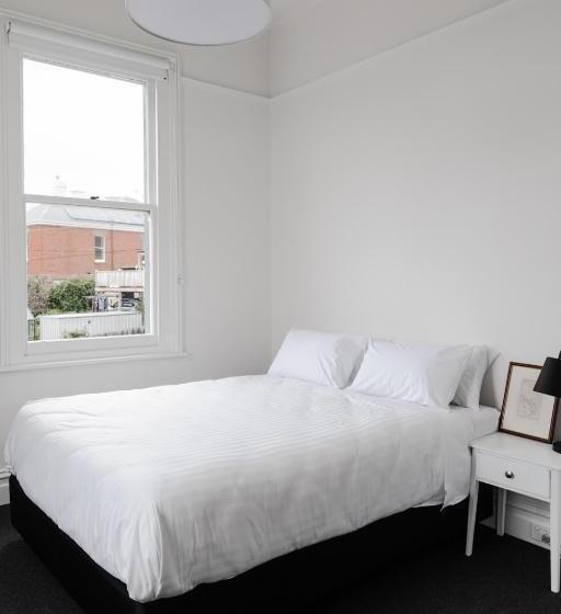 Апартаменты 1 Спальня, Battery Point Manor