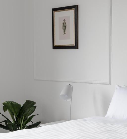 Апартаменты 1 Спальня, Battery Point Manor