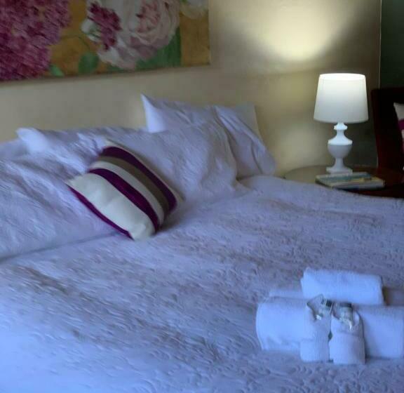 스탠다드 룸 킹사이즈 침대, Temora Motel