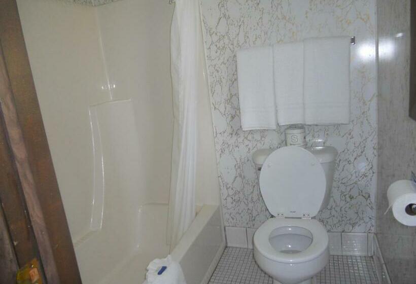 Номер Стандарт 2 Двуспальные Кровати, Harbor Inn Motel