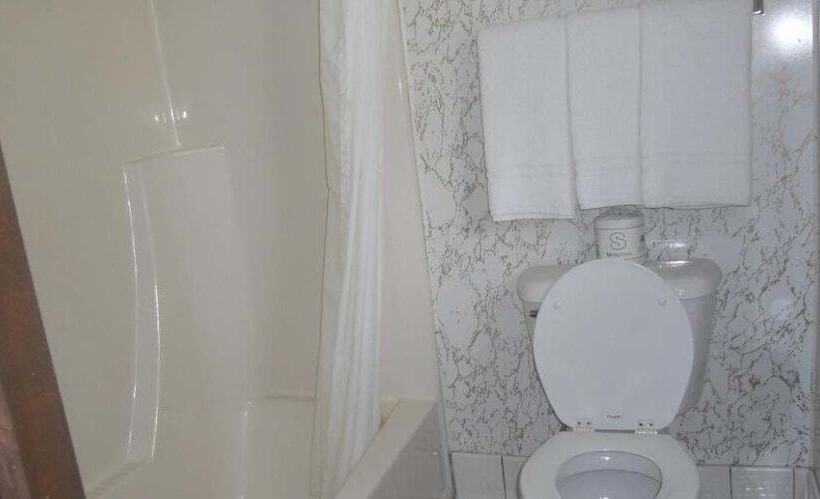 Номер Стандарт 2 Двуспальные Кровати, Harbor Inn Motel