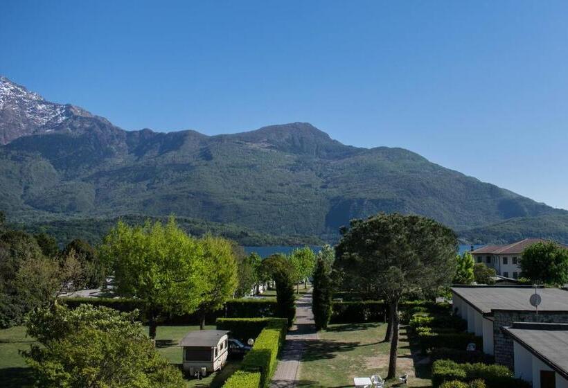 اتاق استاندارد با چشم‌انداز دریاچه, Camping Europa