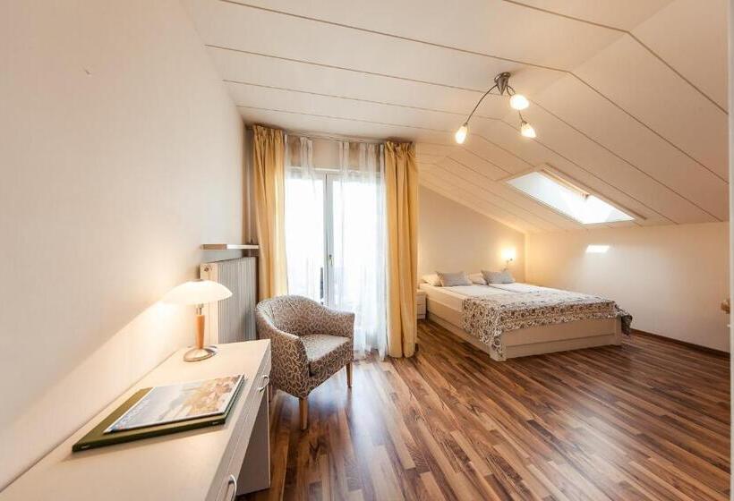 اتاق استاندارد با چشمانداز کوهستان, Landhaus Innerhofer