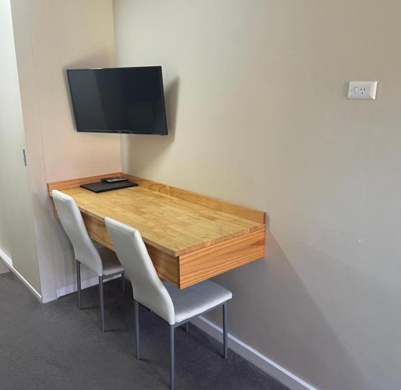 Номер Стандарт, Mid City Plantation Motel