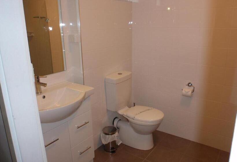 Номер Deluxe, Mid City Plantation Motel