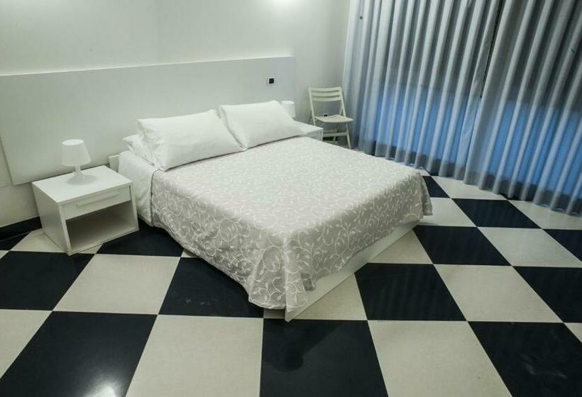 سوییت لوکس, Residence Degli Aranci   Casêta