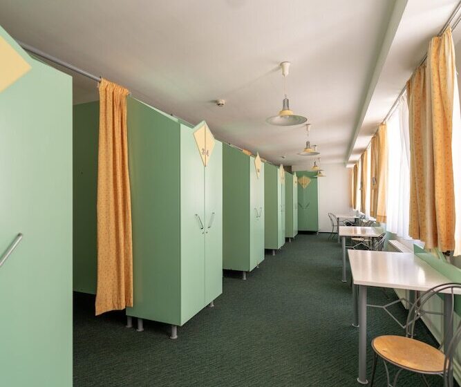 공동 객실, MP Hostel Budapest
