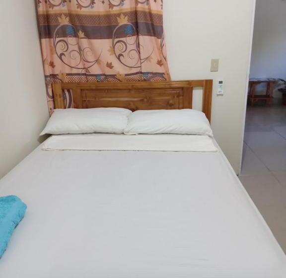 Номер Стандарт, Hostal Brisas Calobrenas