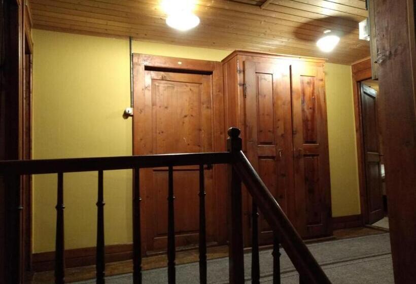 Номер Стандарт Трехместный, Hôtel Pension Du Lac Bleu