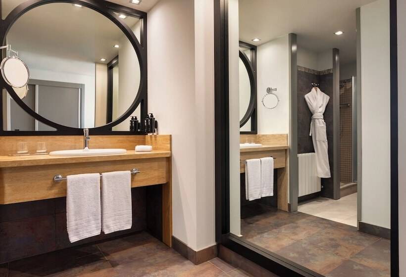 Номер Superior, Dolce by Wyndham Barcelona Resort