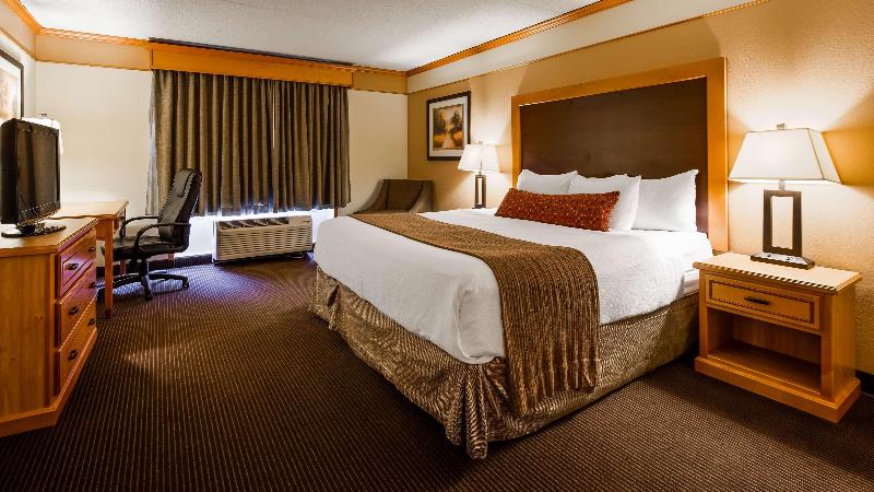 스위트 킹사이즈 침대, Best Western Plus Sidney Lodge