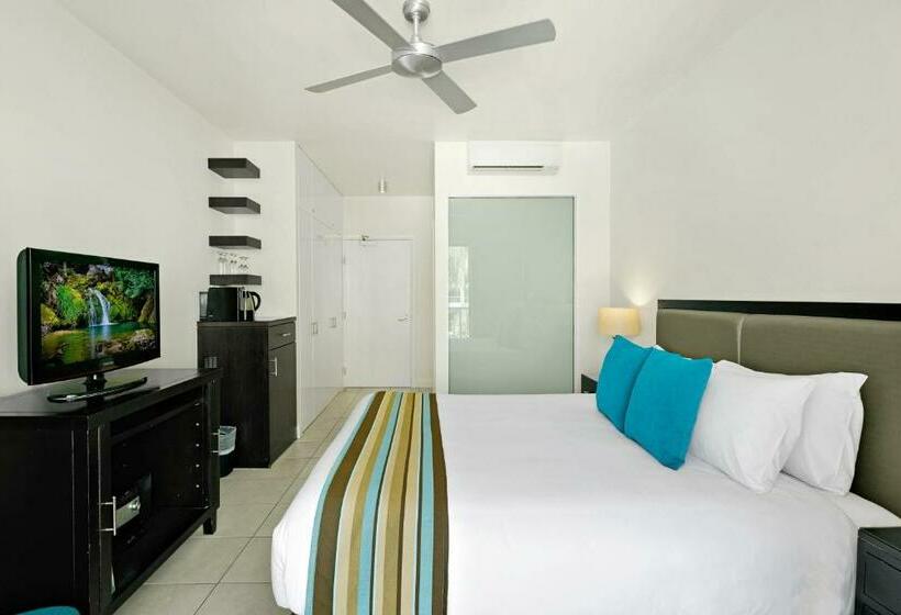 Апартаменты 3 Спальни, Peppers Beach Club & Spa