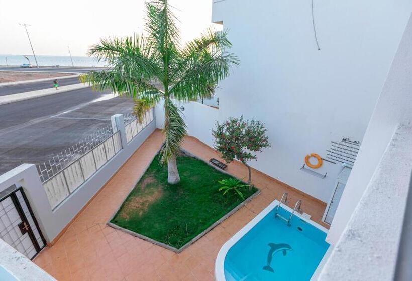 Вилла 2 Спальни, Al Jar Resort   Families Only