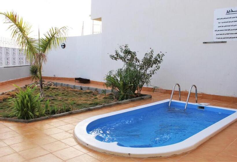 Вилла 2 Спальни, Al Jar Resort   Families Only